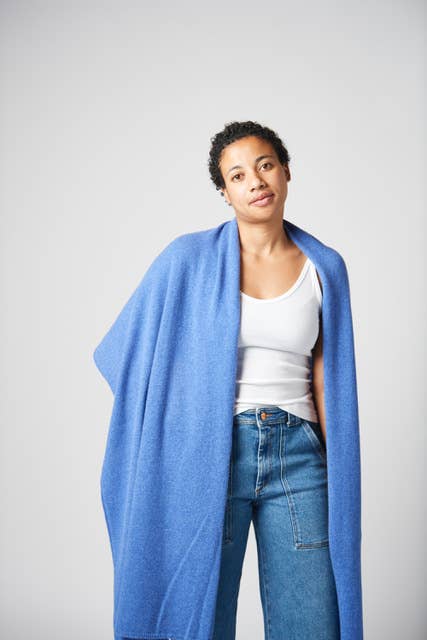 RESTOCKED! "ROBUSTO!" TRAVEL WRAP - 100% CASHMERE